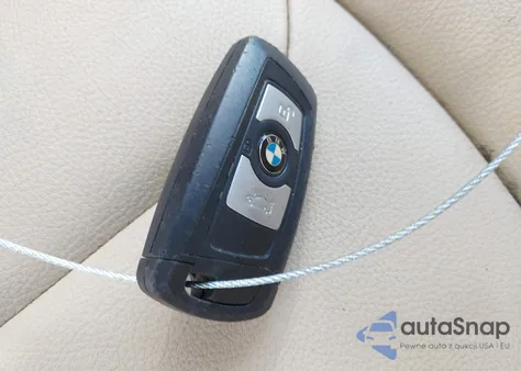 2014 BMW 320I из США, поврежденный, VIN WBA3B1C54EK134216